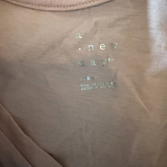 A New Day light pink t-shirt - Picture 3 of 8